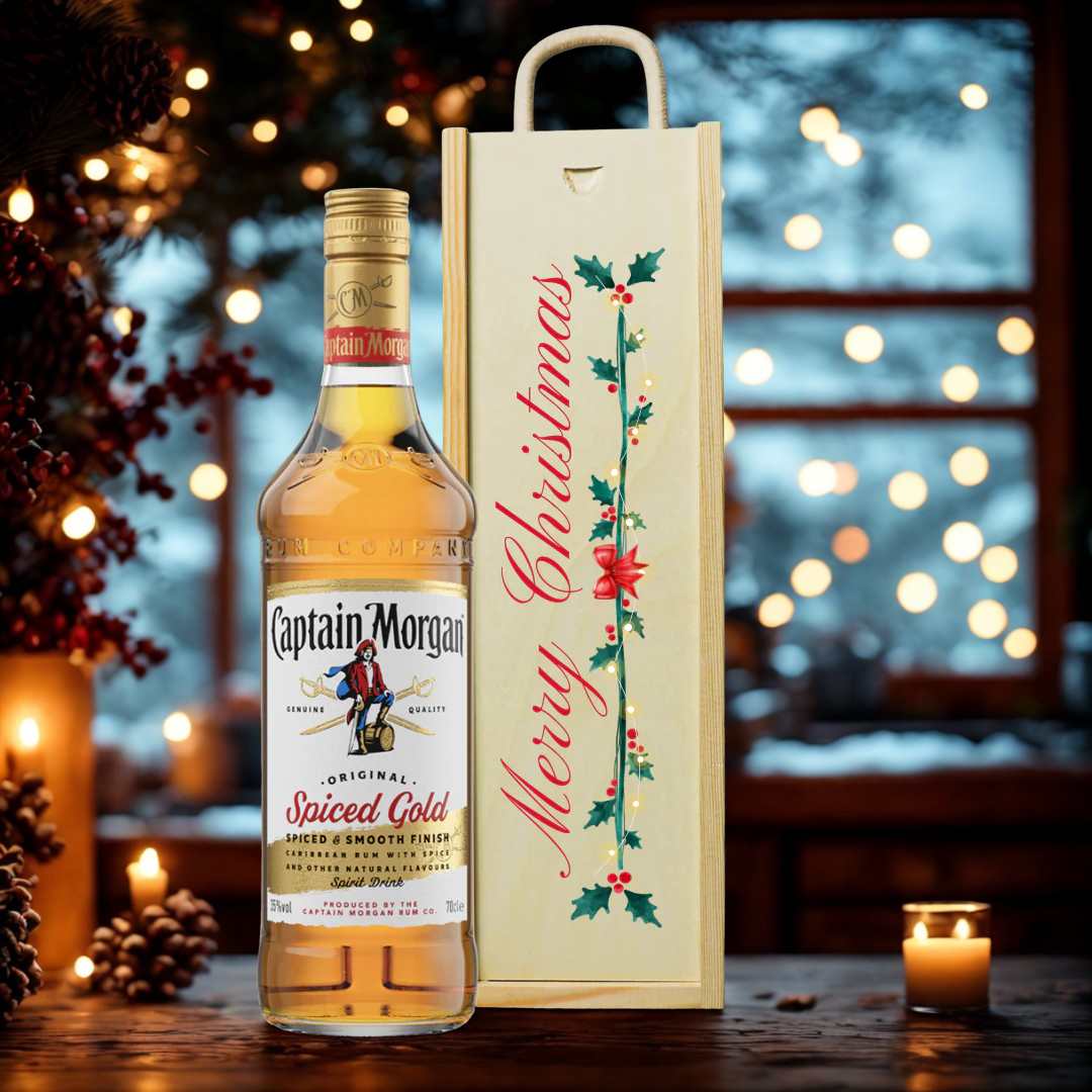Merry Christmas Captain Morgan Spiced Rum Gift Set (70cl)