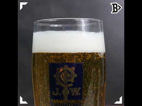 Augustiner Helles German Lager 500ml Bottles - 5.2% ABV (Multipack)