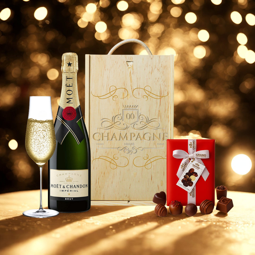 Personalised Moët & Chandon Champagne Gift Box with Belgian Chocolates (75cl)