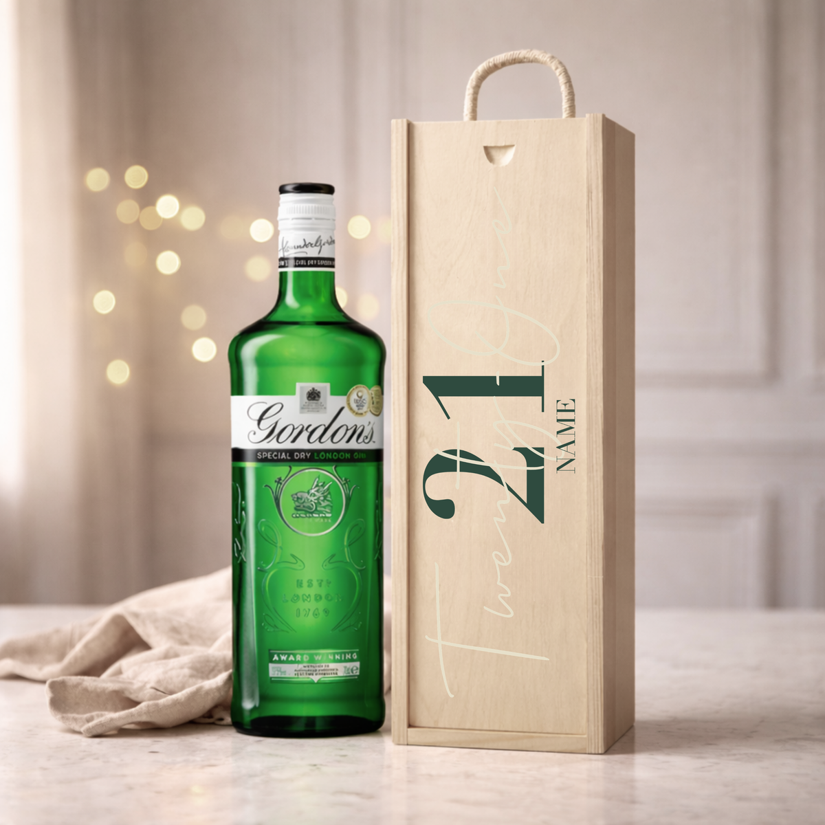 Personalised 21st Birthday Gin Gift Set – 70cl with Personalised Lid