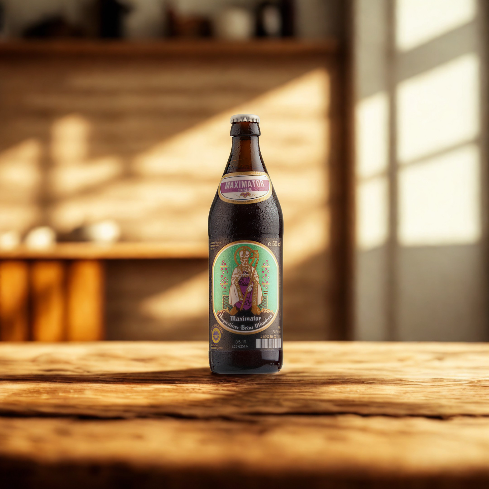 Augustiner Maximator German Doppelbock Lager 500ml Bottles with Augustiner Glass – 7.5% ABV (8 Pack)