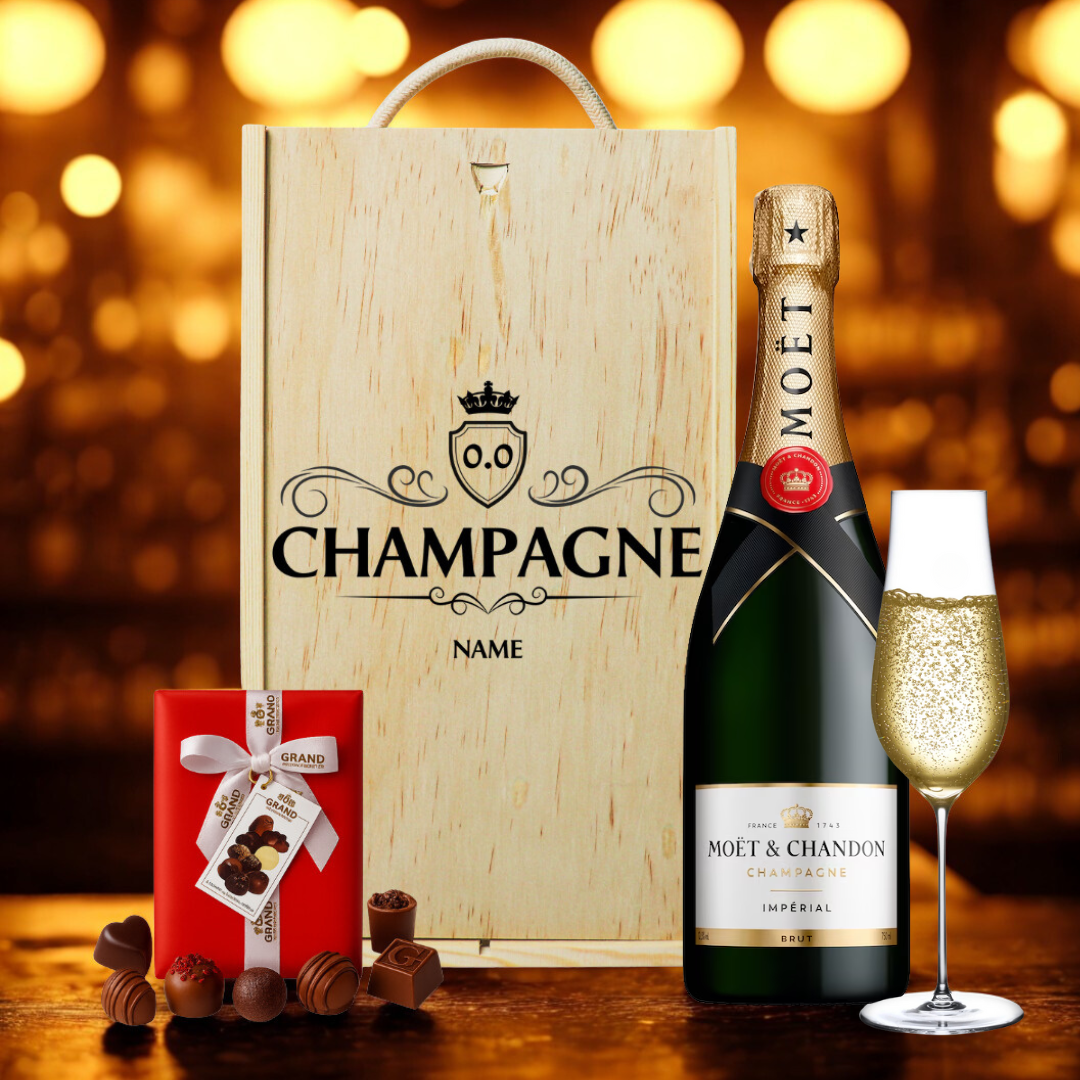 Personalised Moët &amp; Chandon Champagne Gift Box with Belgian Chocolates (75cl)