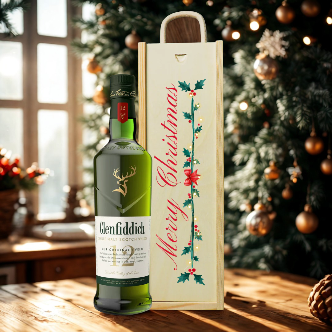 Merry Christmas Glenfiddich 12 Year Old Single Malt Scotch Whisky Gift Set - 40% ABV - 70cl