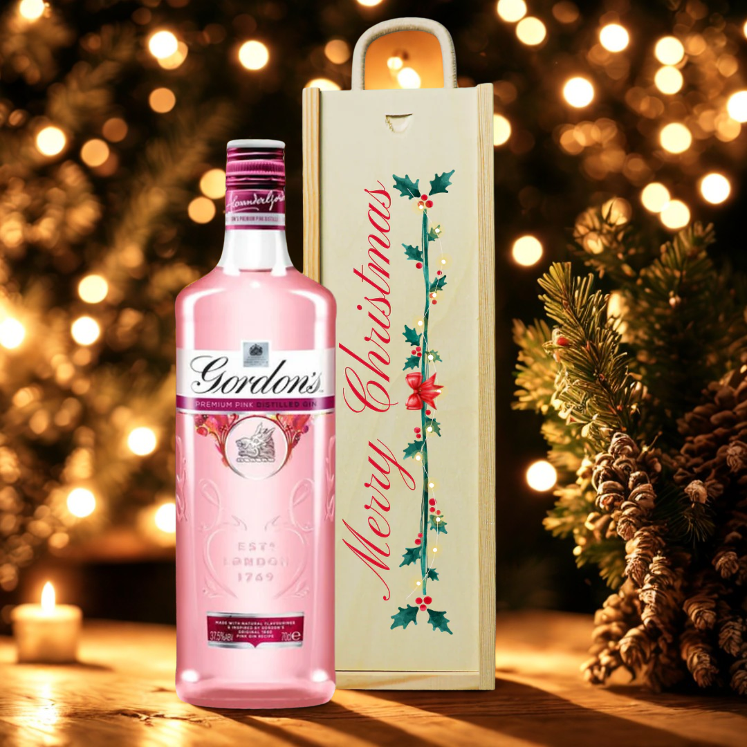 Merry Christmas Gordon&#39;s Pink Gin in Gift Set - (70cl)