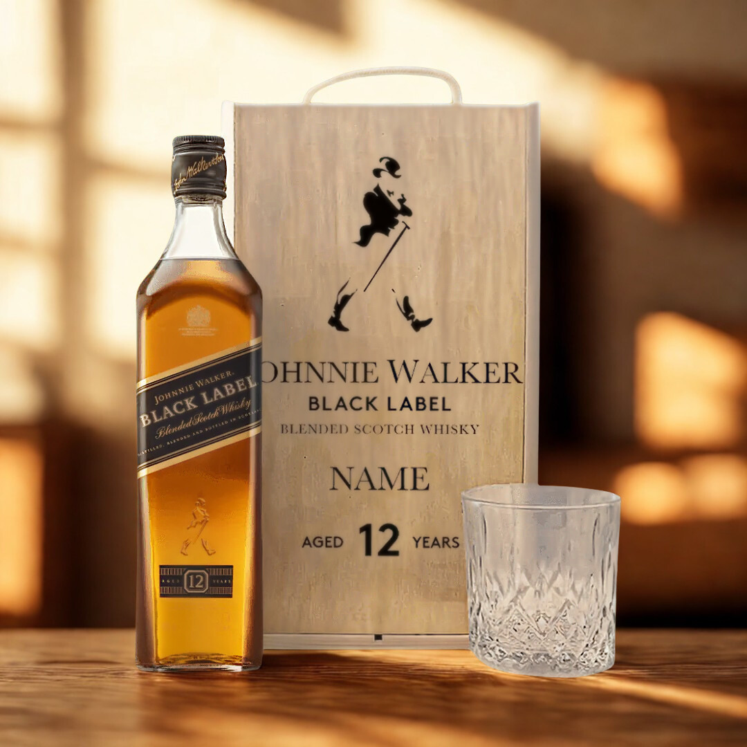 Personalised Johnnie Walker Black Label 12 Year Old Scotch Whisky Gift Set with Glass