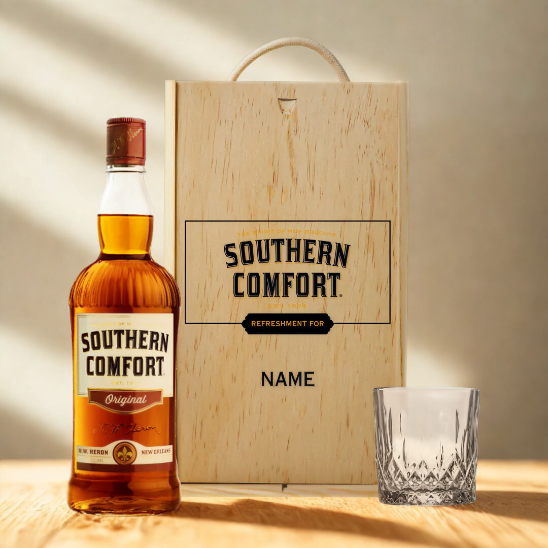 Personalised Southern Comfort 70cl Whiskey in Wooden Box with Glass (35% ABV)