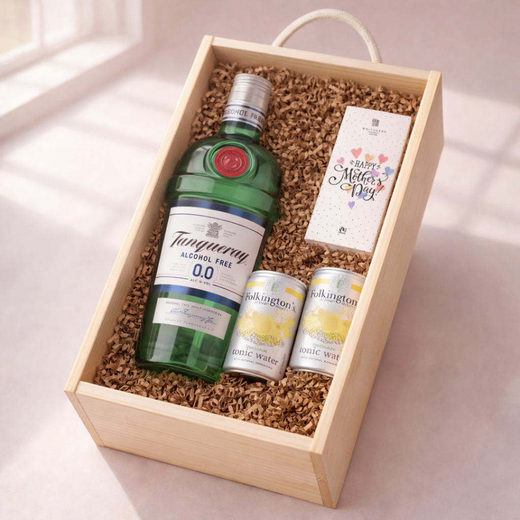 Mother's Day Tanqueray 0.0% Gin Gift Set With Tonics &amp; Chocolate (70cl)