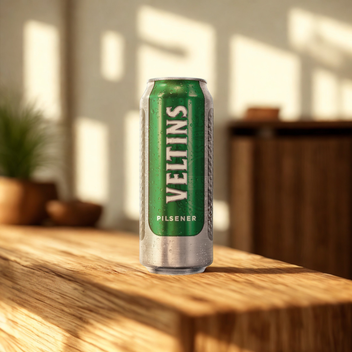 Veltins Premium German Pilsner 500ml Cans with Veltins Tankard Glass - 4.8% ABV (8 pack)
